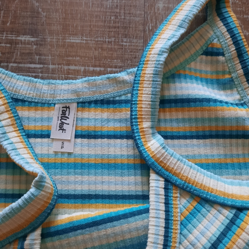 Striped Tank Top - Picture 2 of 3